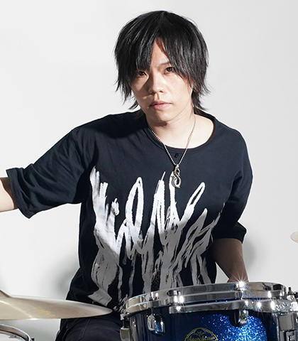 アーティスト写真：實成 峻